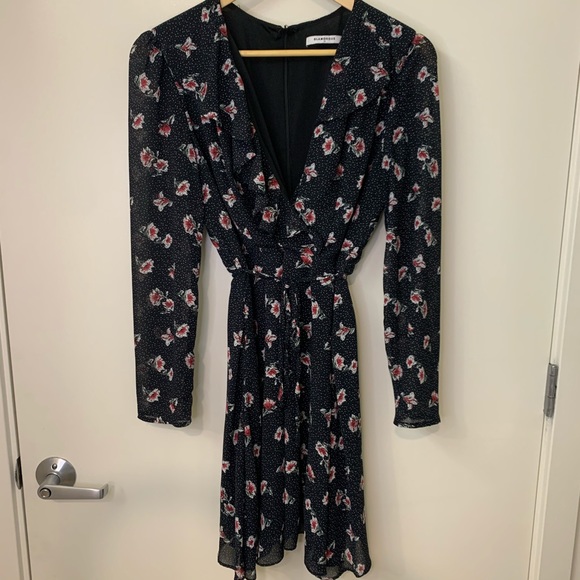 Glamorous Wrap Tea Dress With Ruffle In Print - Picture 2 of 9